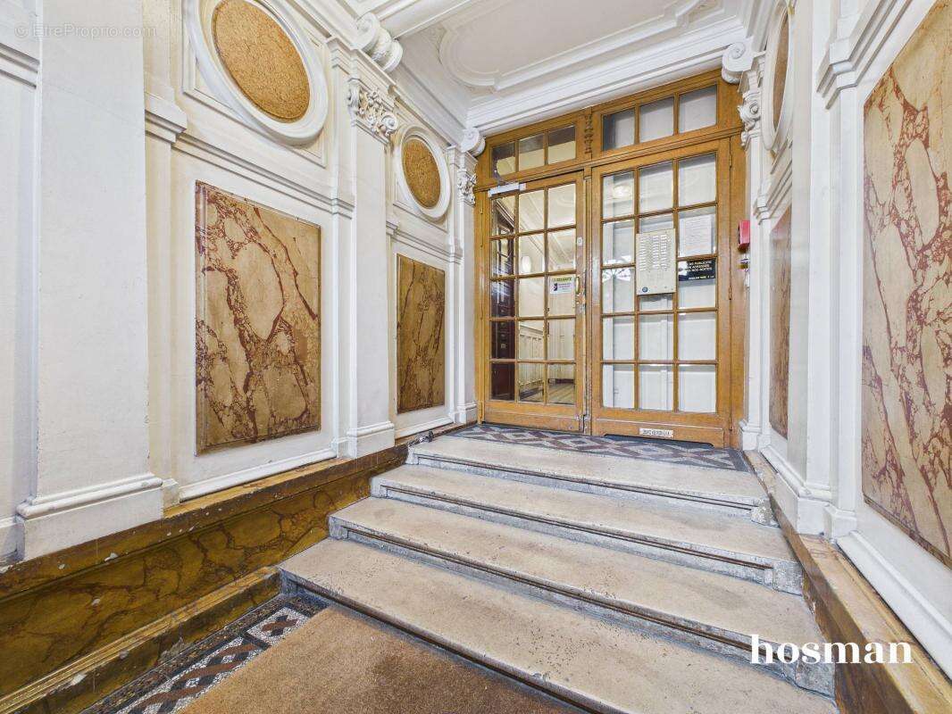 Appartement à PARIS-19E