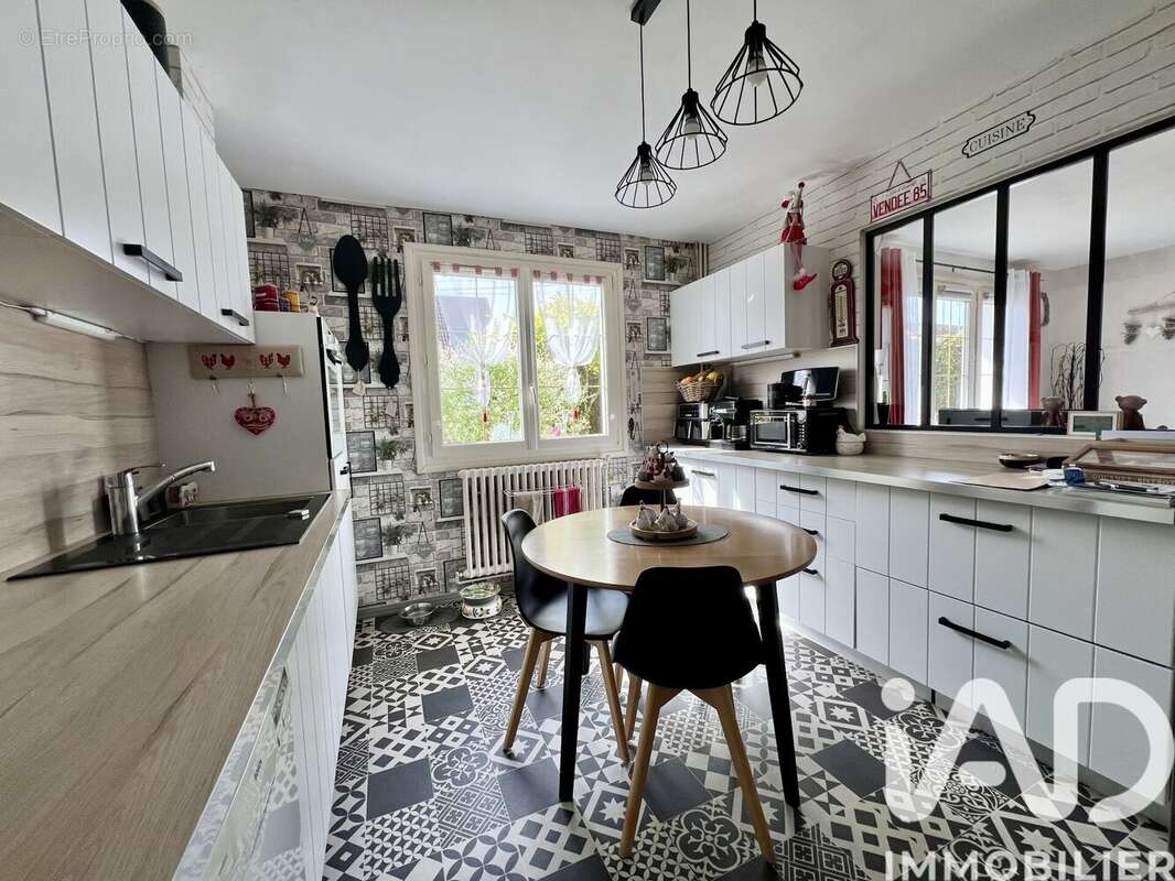 Photo 3 - Maison à BELLEU