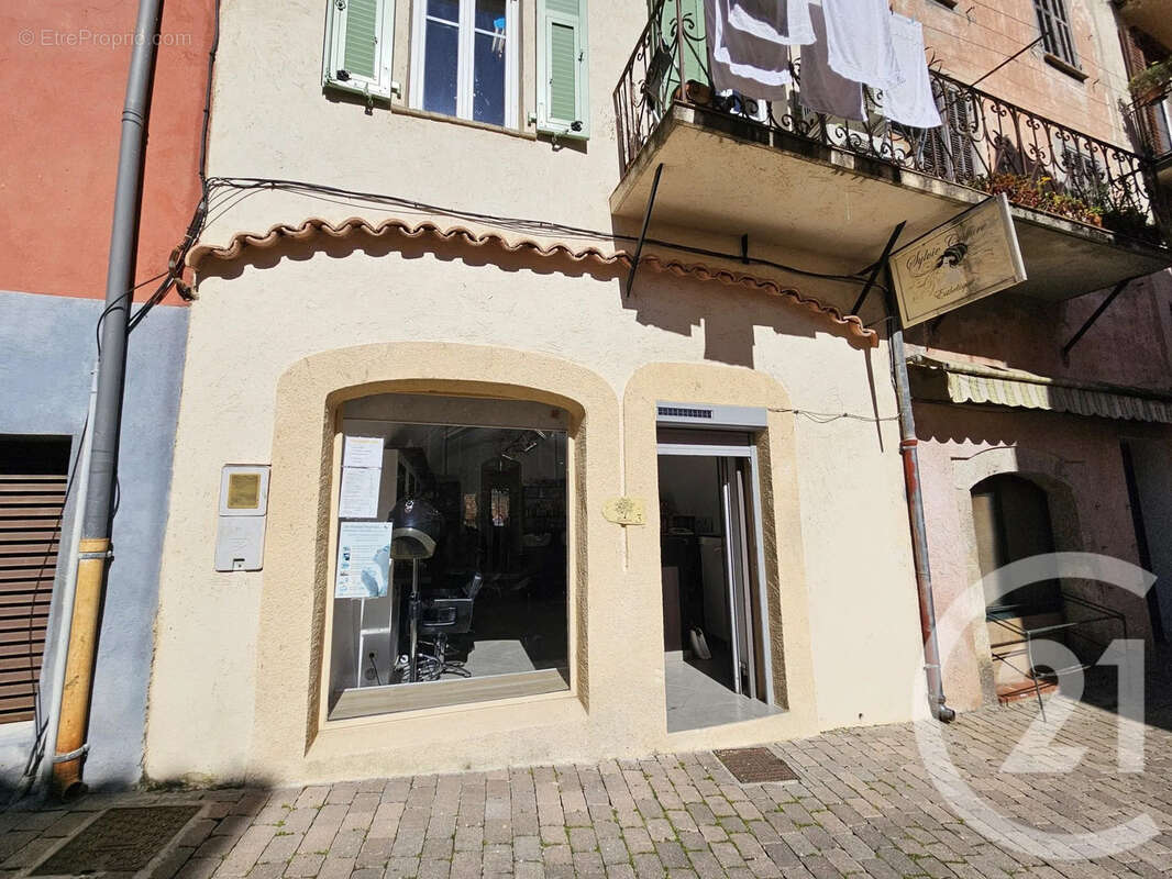 Appartement à GATTIERES