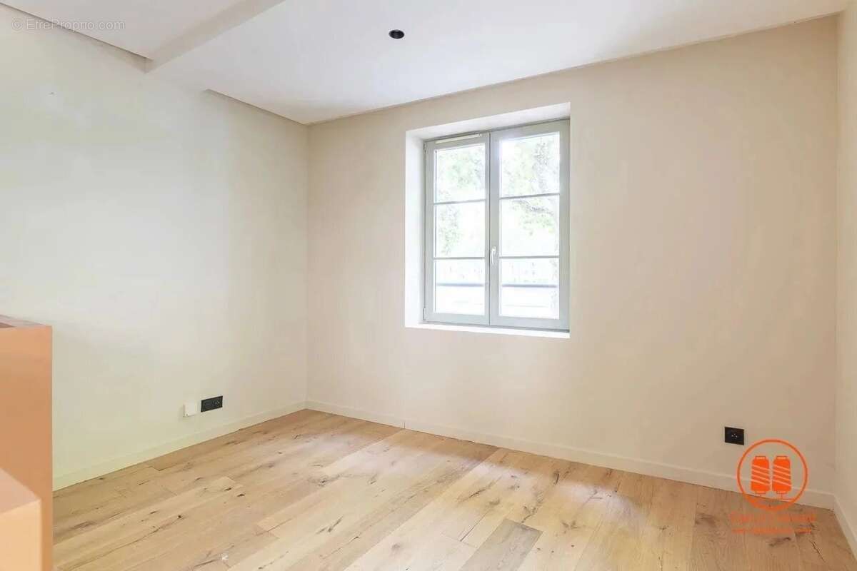 Appartement à LYON-1E