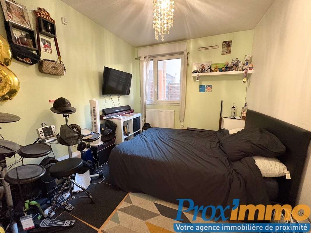 Appartement à LA BUISSE