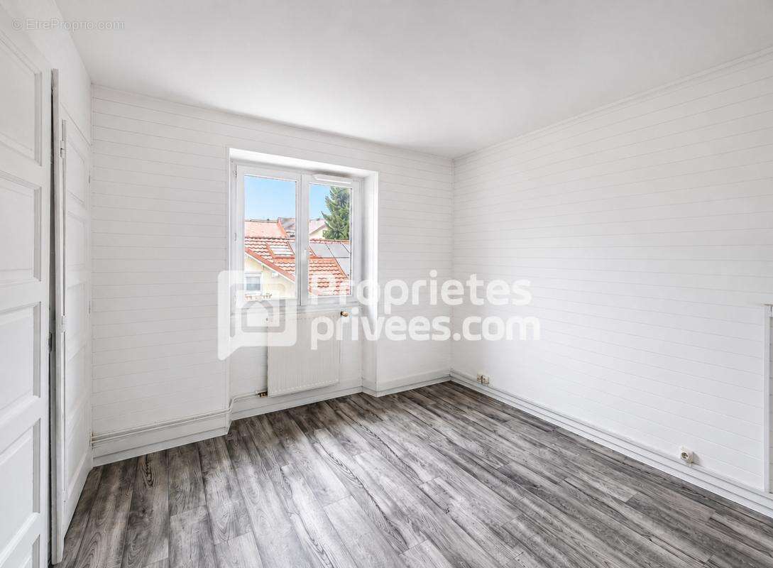 Maison 3 appartements Ugine 13 pièces  200 m2 - photo 9