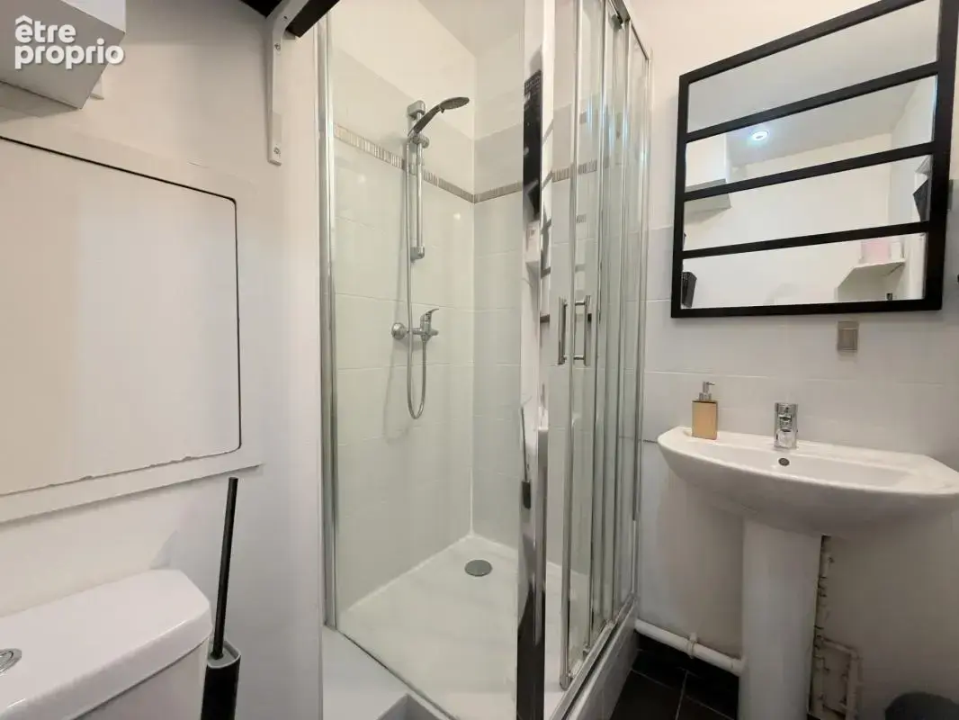Stains - beau duplex - 3 pieces de 60m² - au 1er et dernier - photo 20