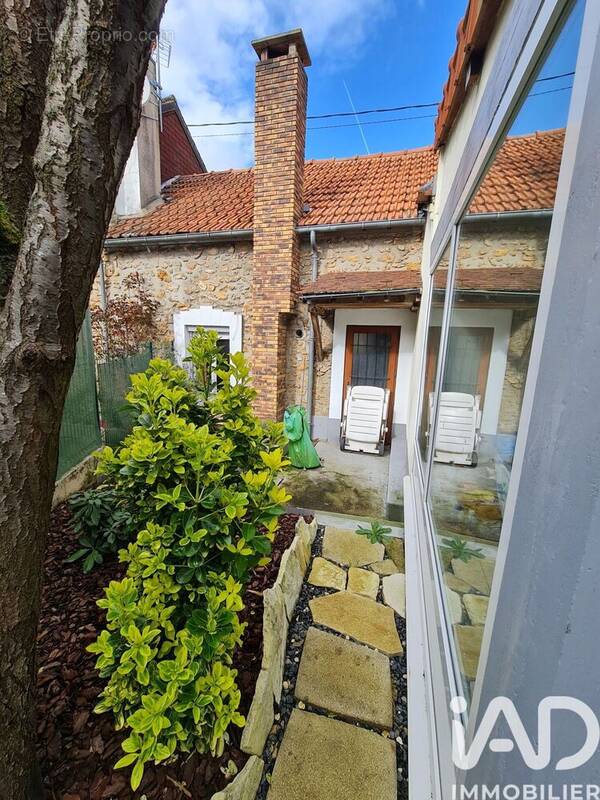 Photo 1 - Maison à BRUNOY