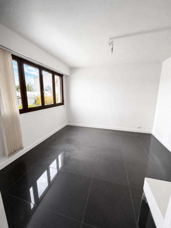 Appartement de 3 pièces de 63 m² à Chelles - photo 6