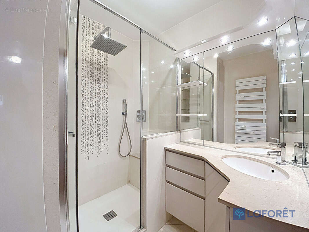 Appartement Arpajon centre - F3 standing  - 71 m2 - photo 6