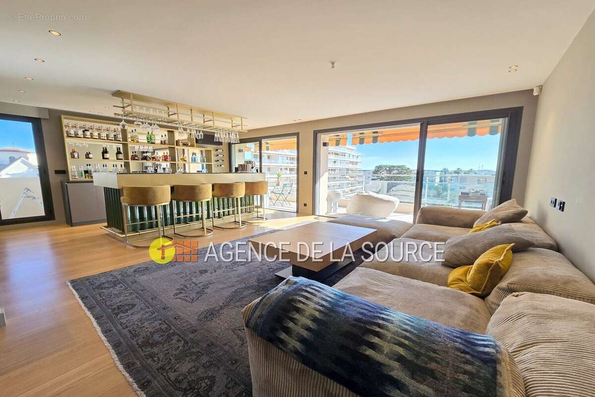 Appartement à CANNES