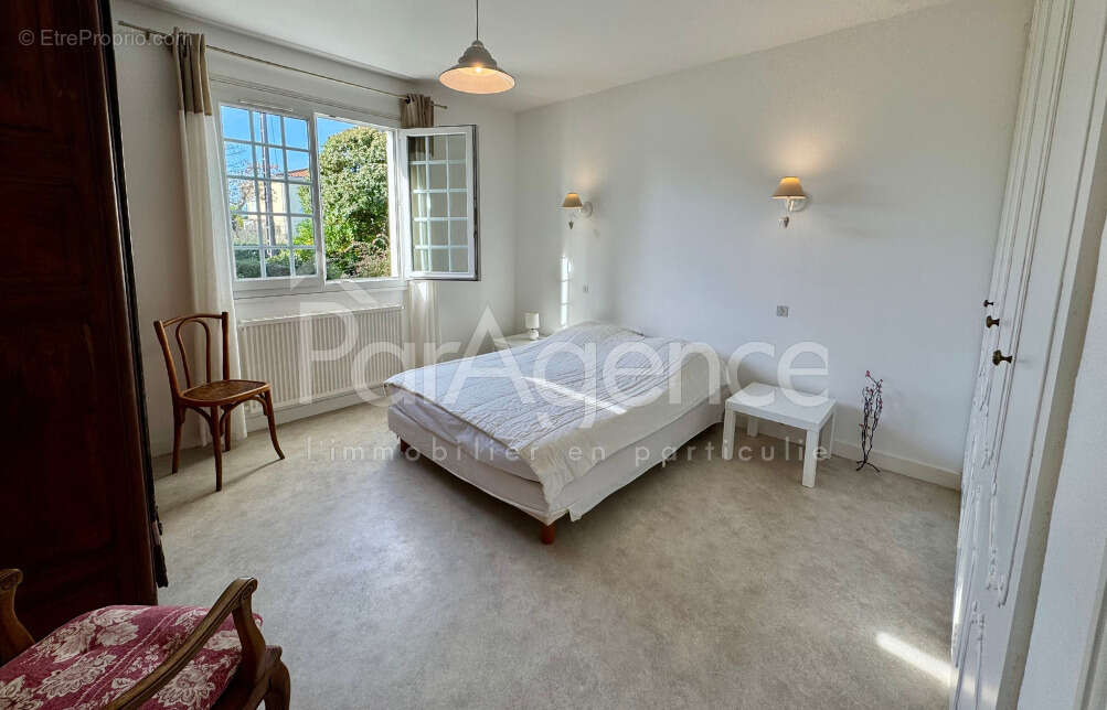 Maison à VAUX-SUR-MER