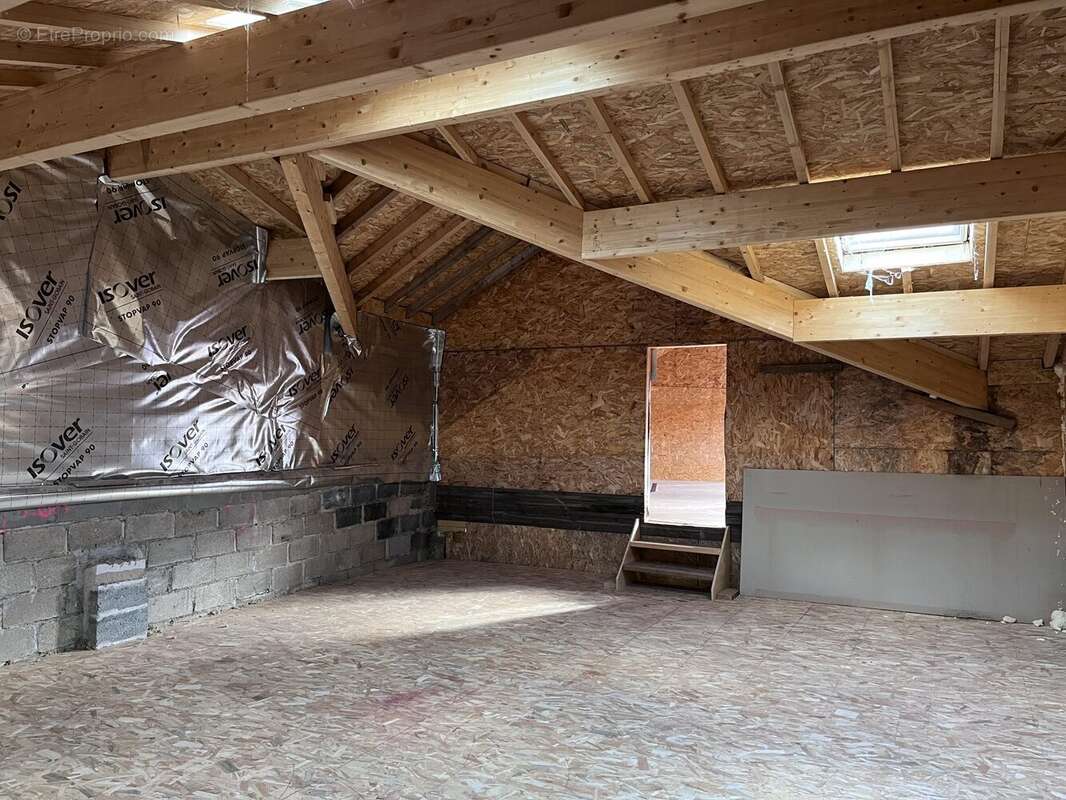 Appartement à SAINT-LAGER