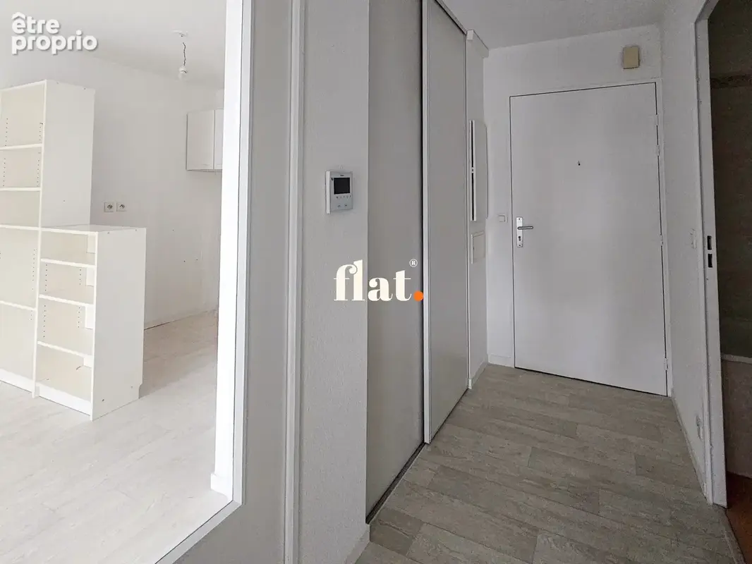 NANTES ouest - Appartement T2 - 37m2 - DPE C - aucuns travaux - 1 chambre séparée avec placard - photo 13