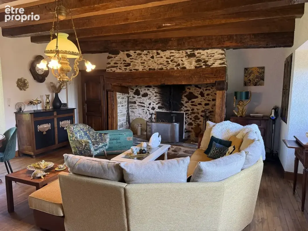 Maison en pierres et grande grange - photo 32