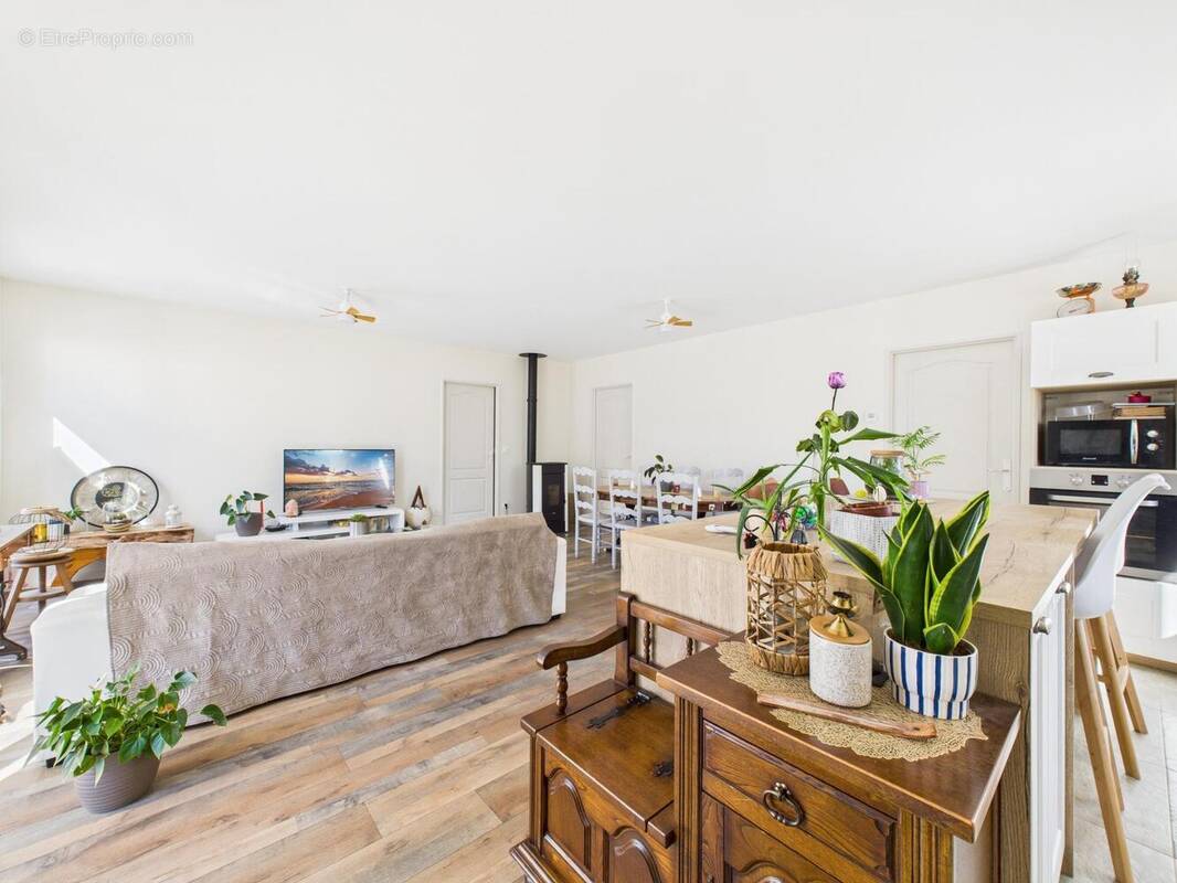 Photo 1 - Maison à PEUJARD