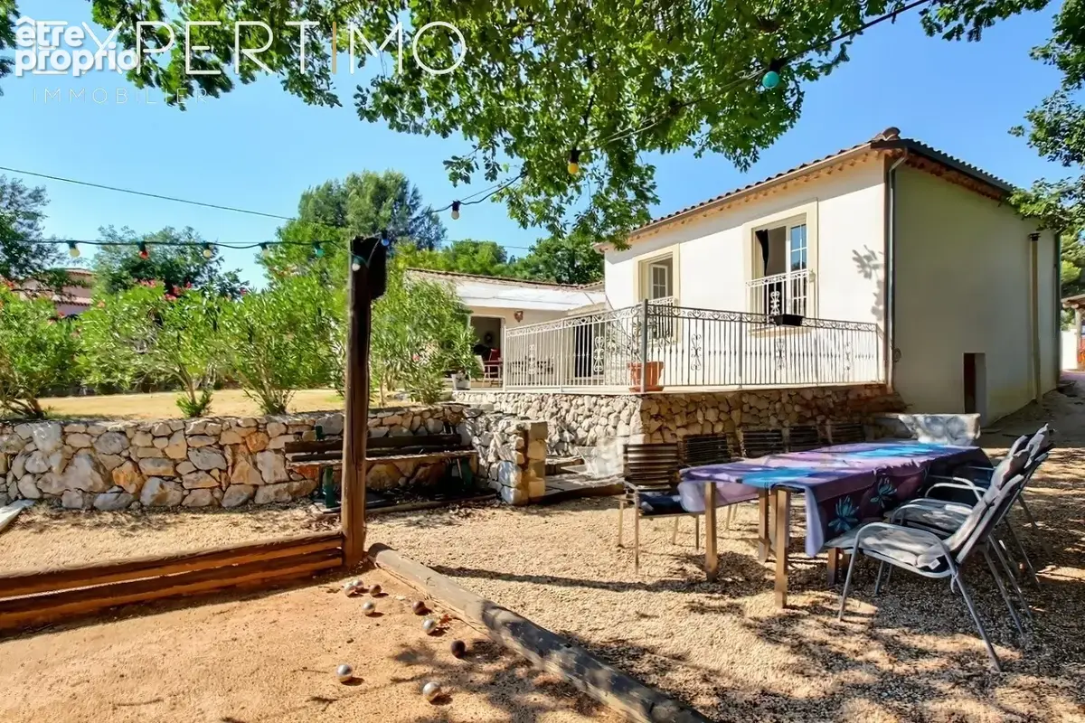Fuveau villa contemporaine type  un havre de paix au cœur de la nature - photo 13