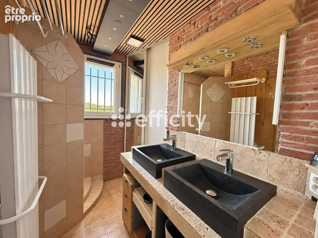 Maison 6 pièces 153 m² à vendre à Saint-Maximin-La-Sainte-Baume (83470) - photo 7