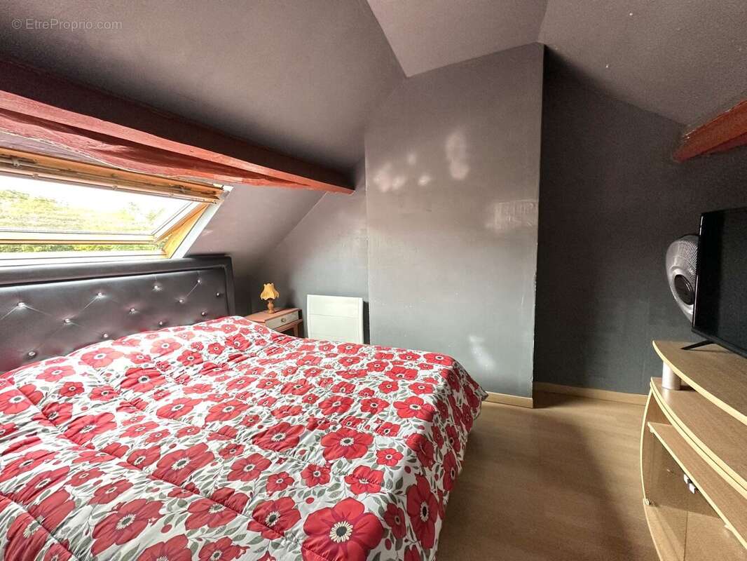 Maison 65 m² à Le Favril  - photo 5