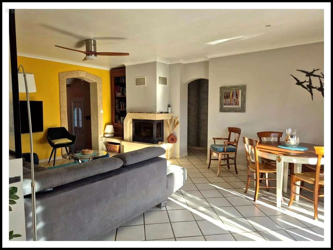 Maison à BAGNOLS-SUR-CEZE