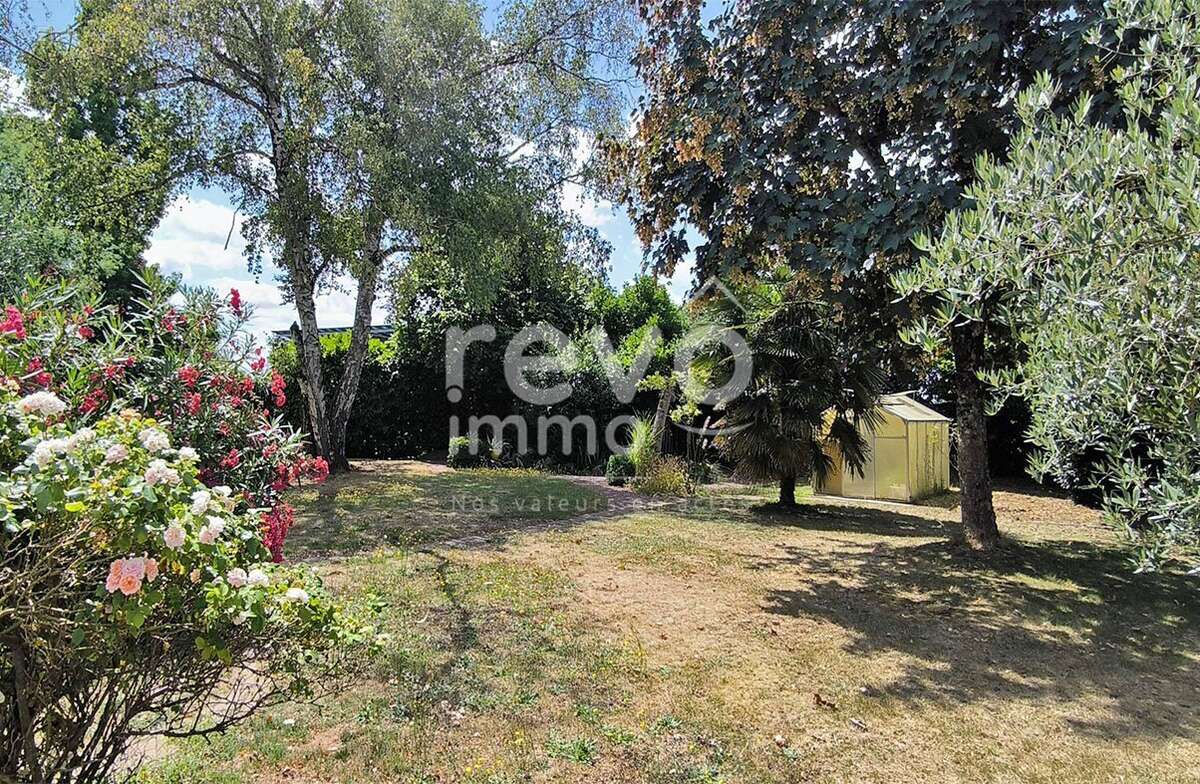 Maison à SAINT-JULIEN-DE-CONCELLES