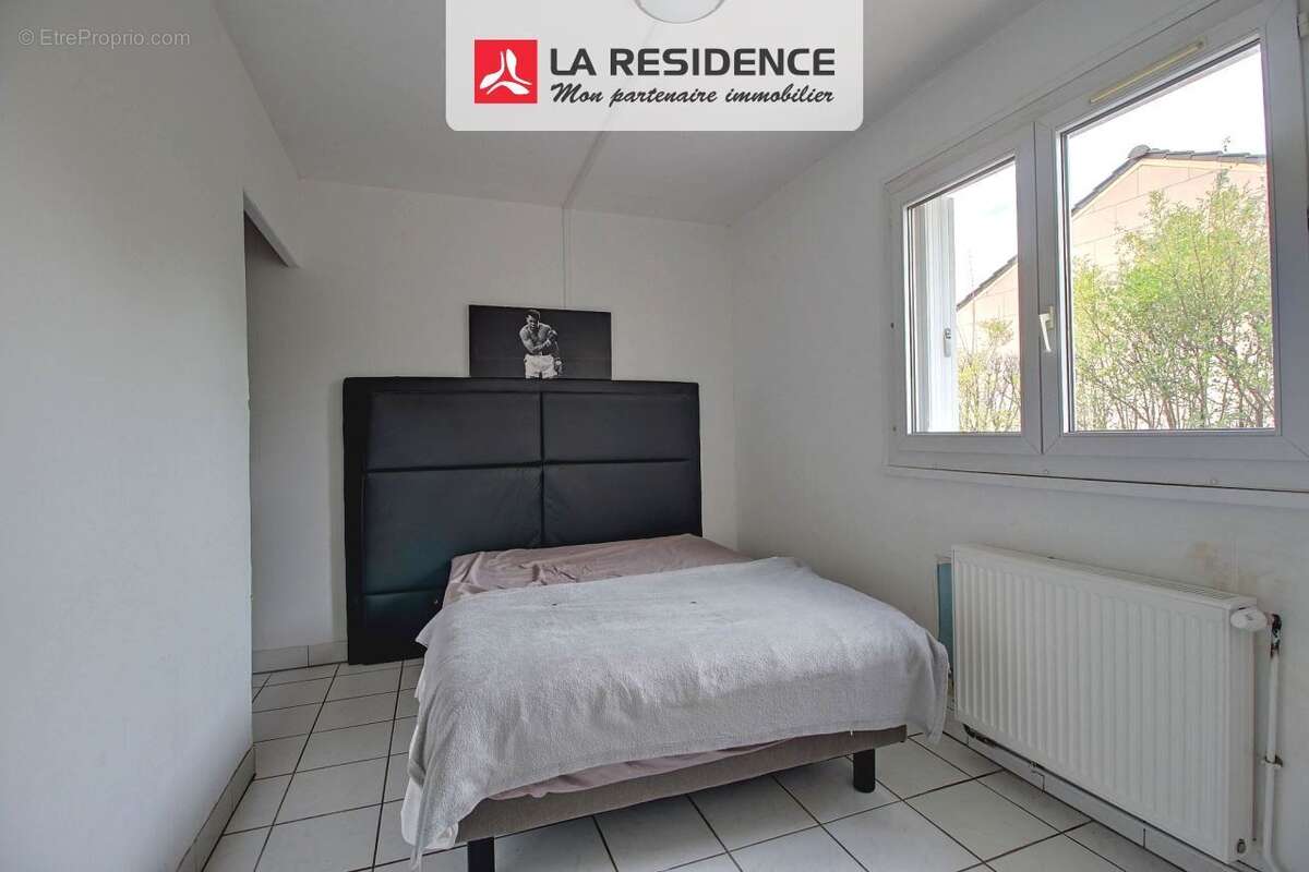 Maison à SAINT-ETIENNE-DU-ROUVRAY