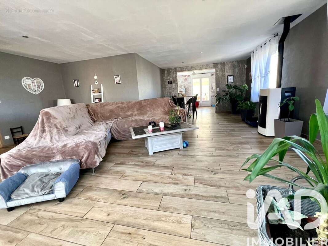 Photo 3 - Maison à FRIGNICOURT