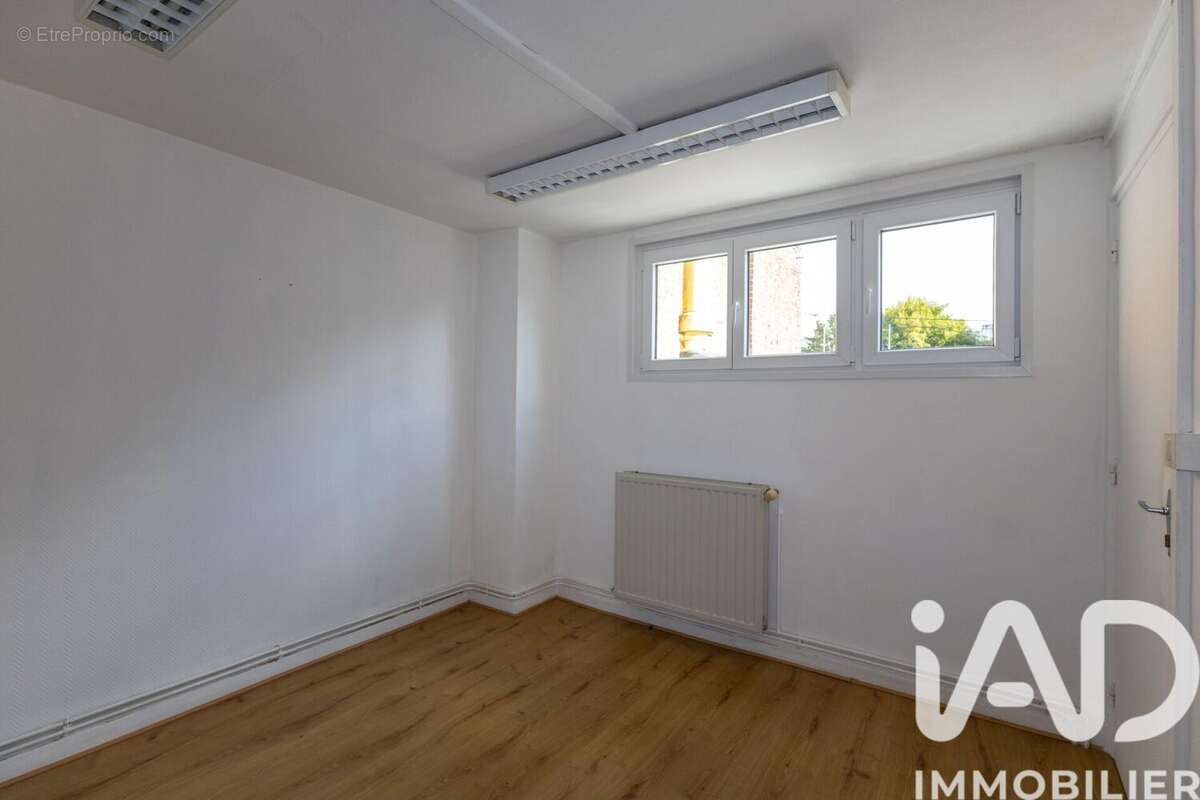 Maison 105 m² à Armentieres  - photo 4
