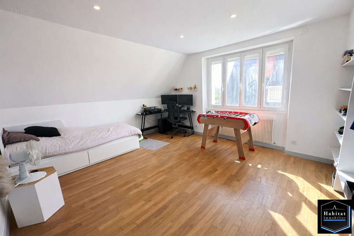 Maison à COMPANS