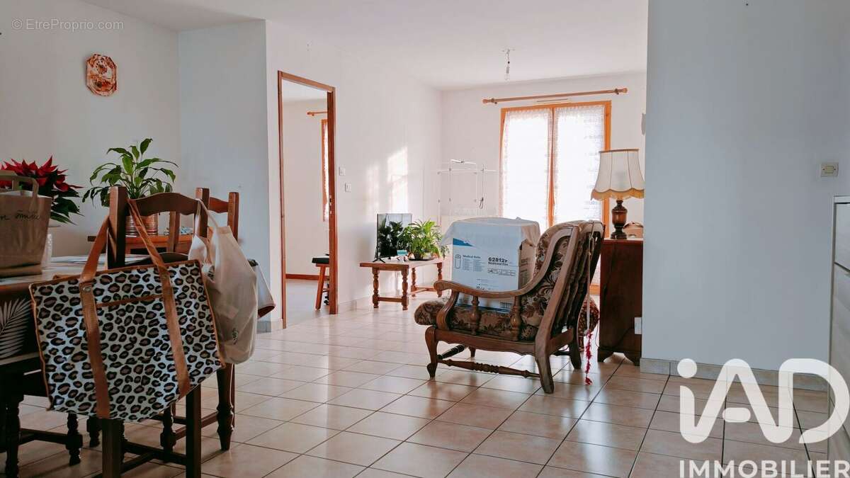 Photo 7 - Maison à SAINT-GEORGES-SUR-MOULON