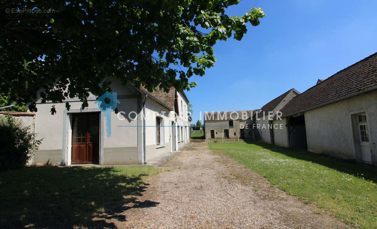 Dpt Eure (27) à vendre proche Pacy sur Eure maison 132 m2 sur terrain de 1664 m2 - photo 2
