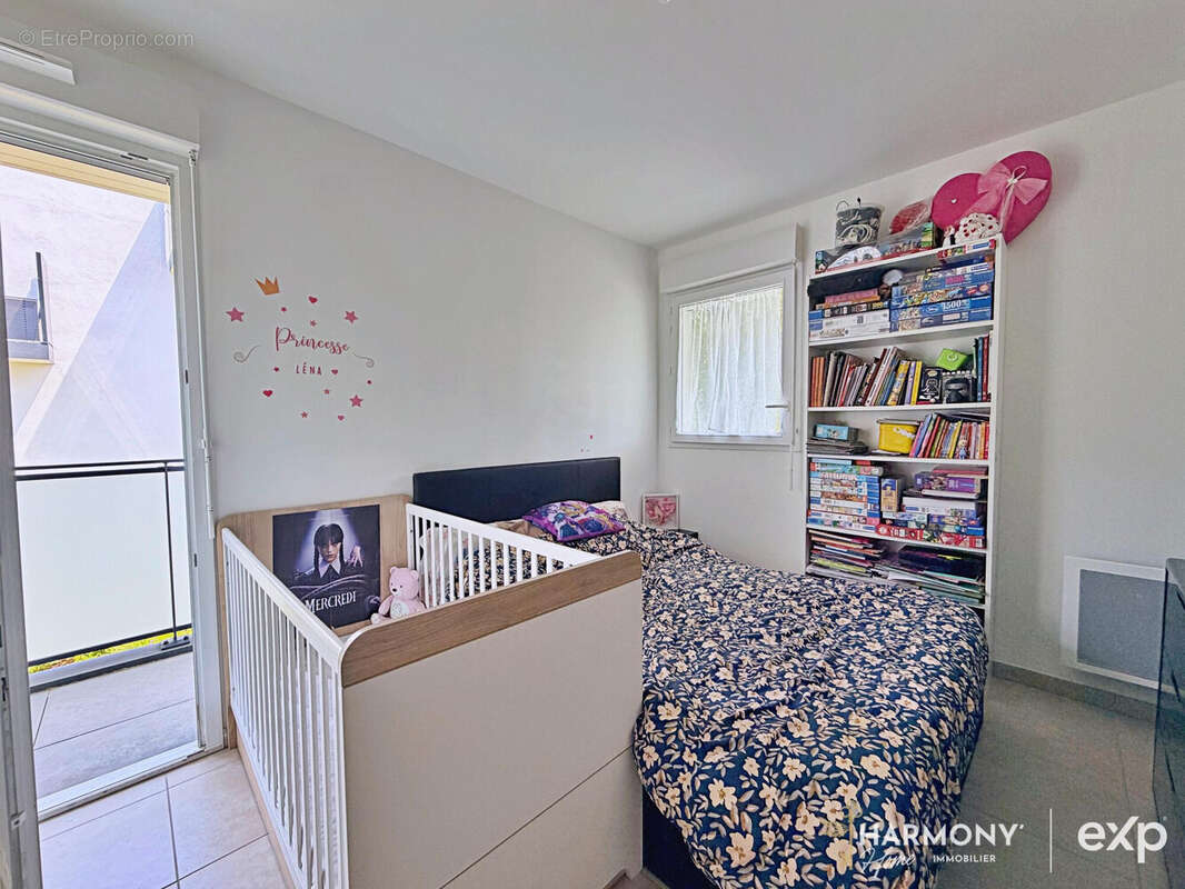 Appartement 76 m² à Marseille-11e  - photo 6