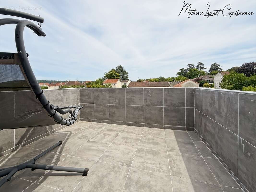 Maison 113 M2 familiale à vendre, rénovée avec appartement indépendant, garage – Coulounieix-Chamiers – Proche Périgueux - photo 9