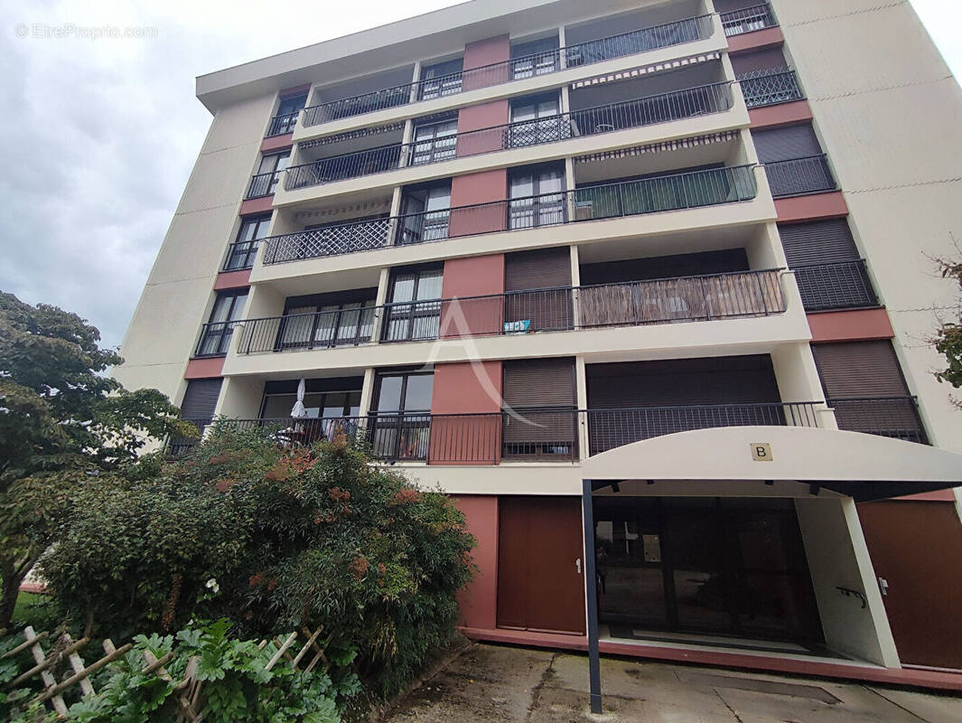 Appartement à LES ULIS