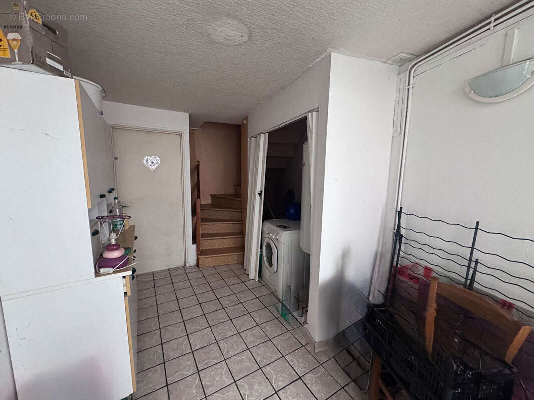 Maison à LES MARTRES-DE-VEYRE