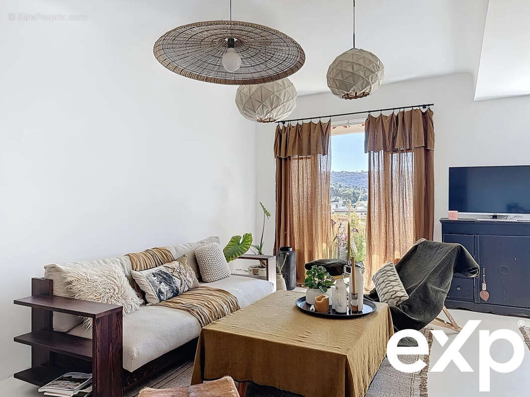 Appartement à LE CANNET