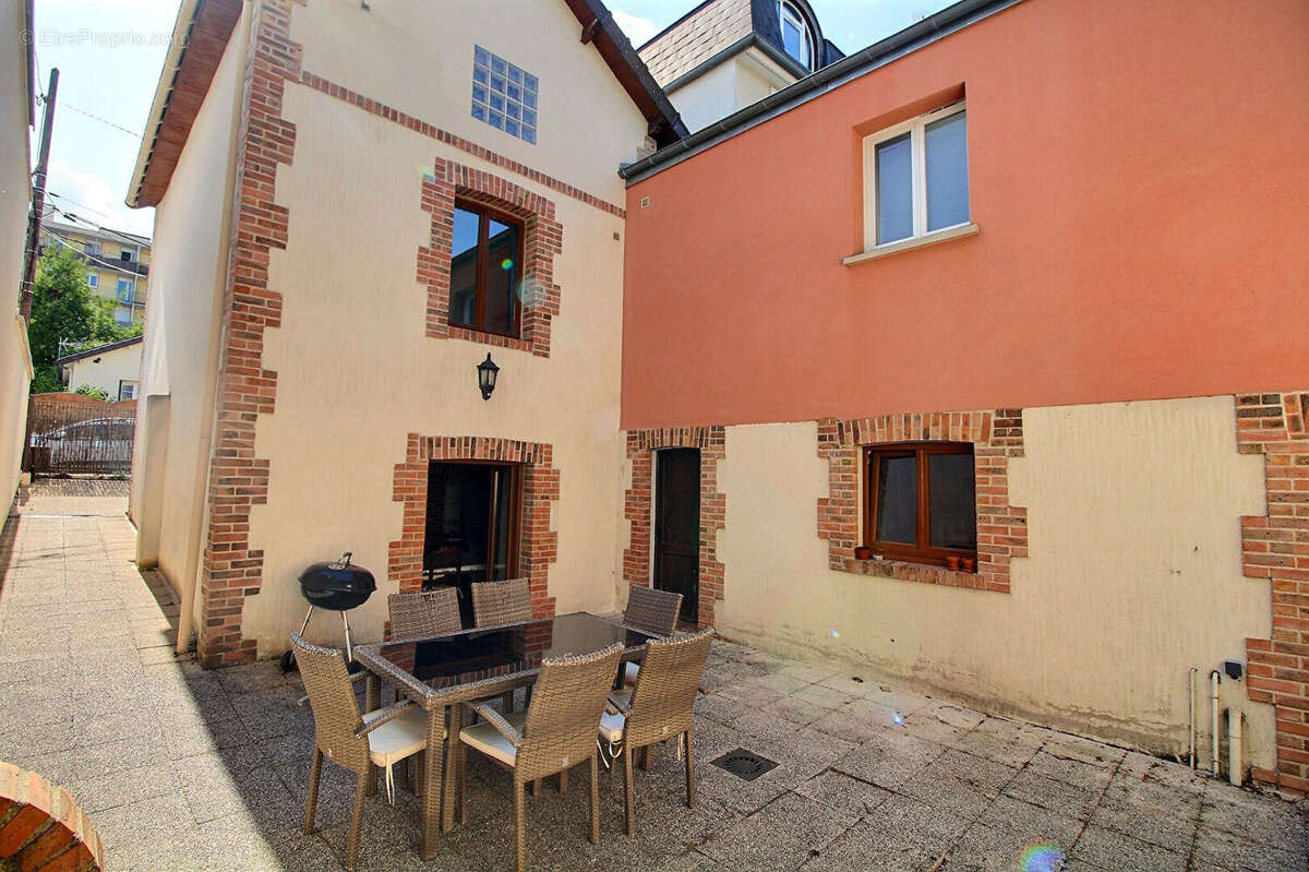 Maison à COLOMBES