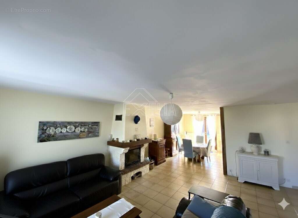 Maison T6 de 106 m² avec séjour cheminée et jardin de 937 m² à Rosny-sur-Seine - photo 7