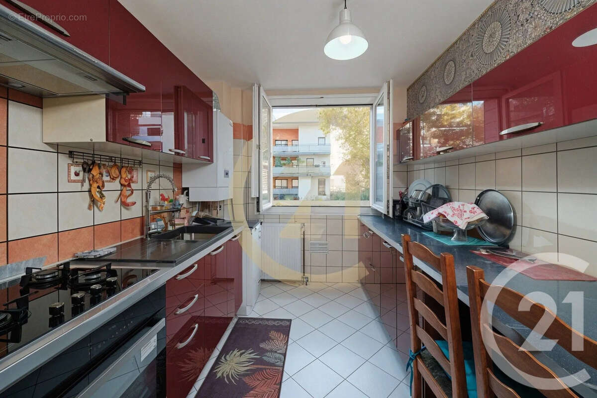 Appartement à LYON-8E