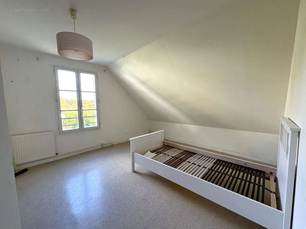 Maison à PIERREFONDS