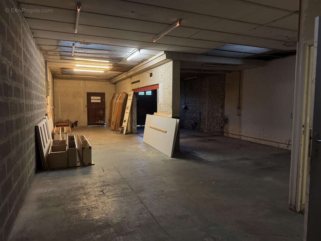 Commerce à VIMOUTIERS