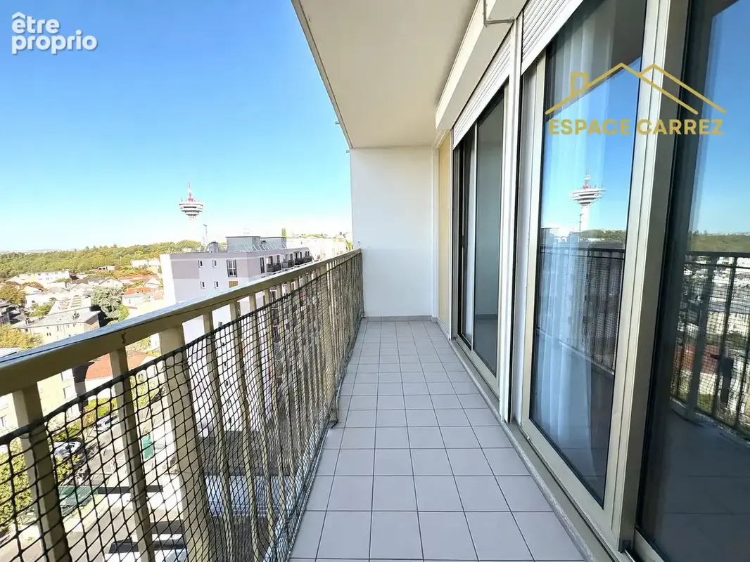 Appartement 4 pièces 80 m² à vendre à Les Lilas (93260) - photo 3