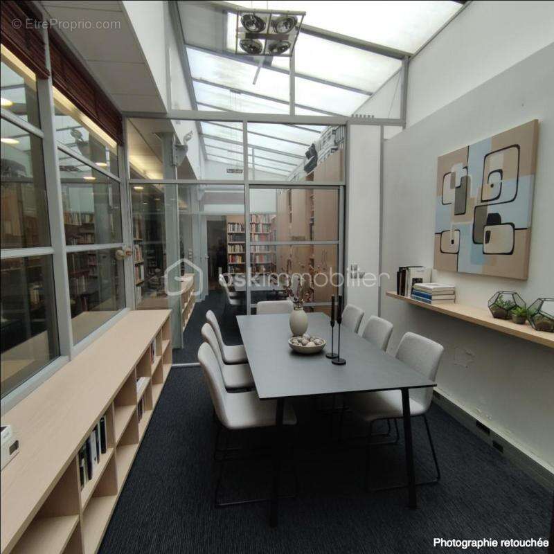 Commerce à SAINT-DENIS