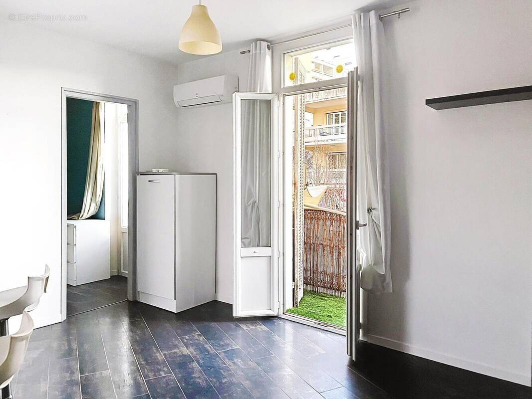 Photo 1 - Appartement à TOULON