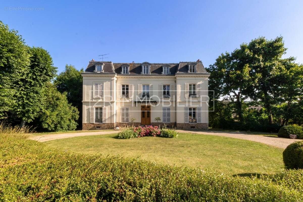 Appartement à DAMPMART