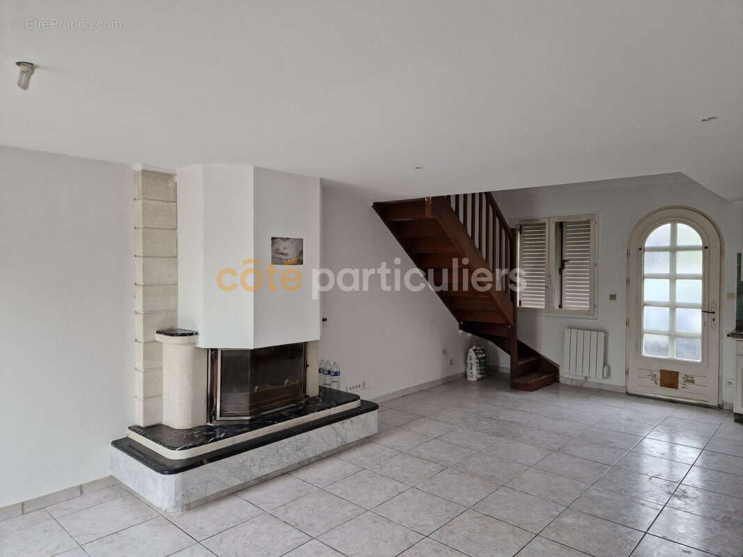 Maison à VILLEMANDEUR