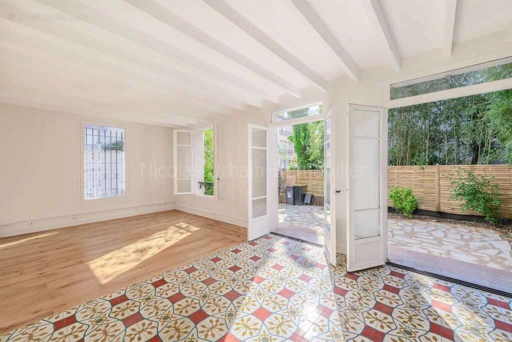 Maison à ASNIERES-SUR-SEINE