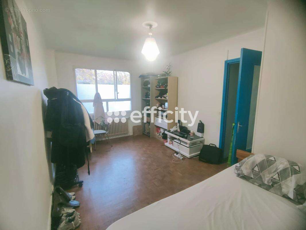 Appartement à NOGENT-SUR-MARNE