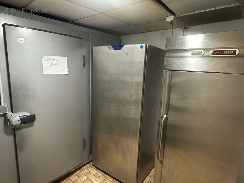 Commerce à AIGUEBELETTE-LE-LAC