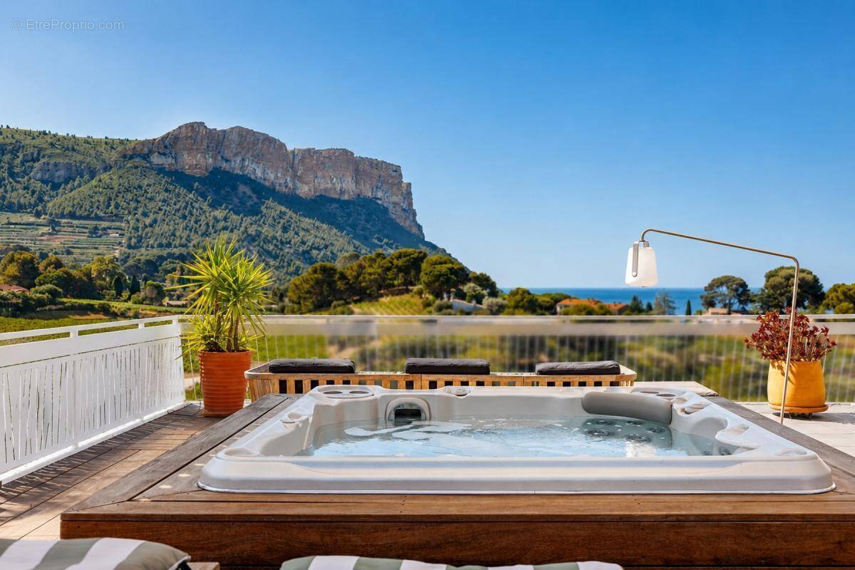 Appartement à CASSIS
