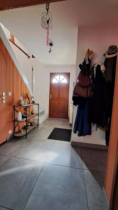 Maison 134 m² à Abbeville  - photo 2