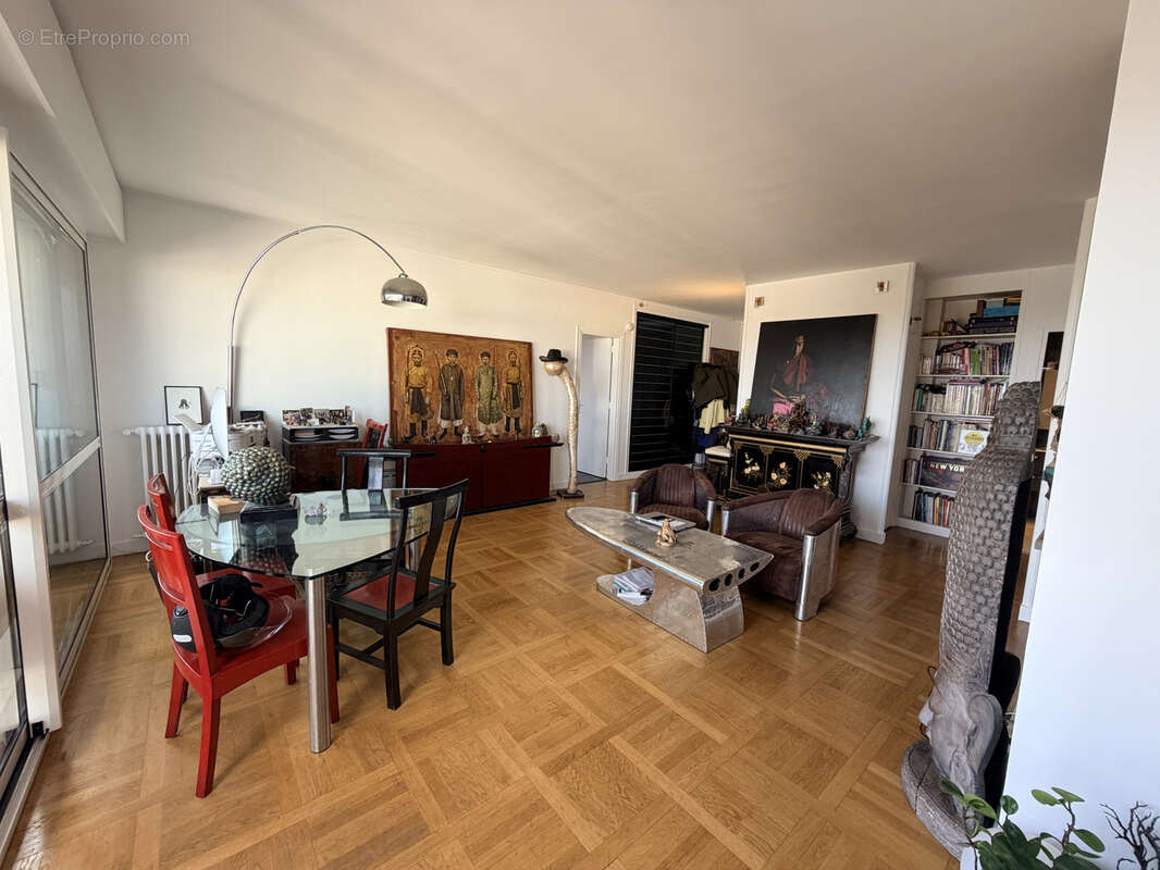 Appartement à GARCHES