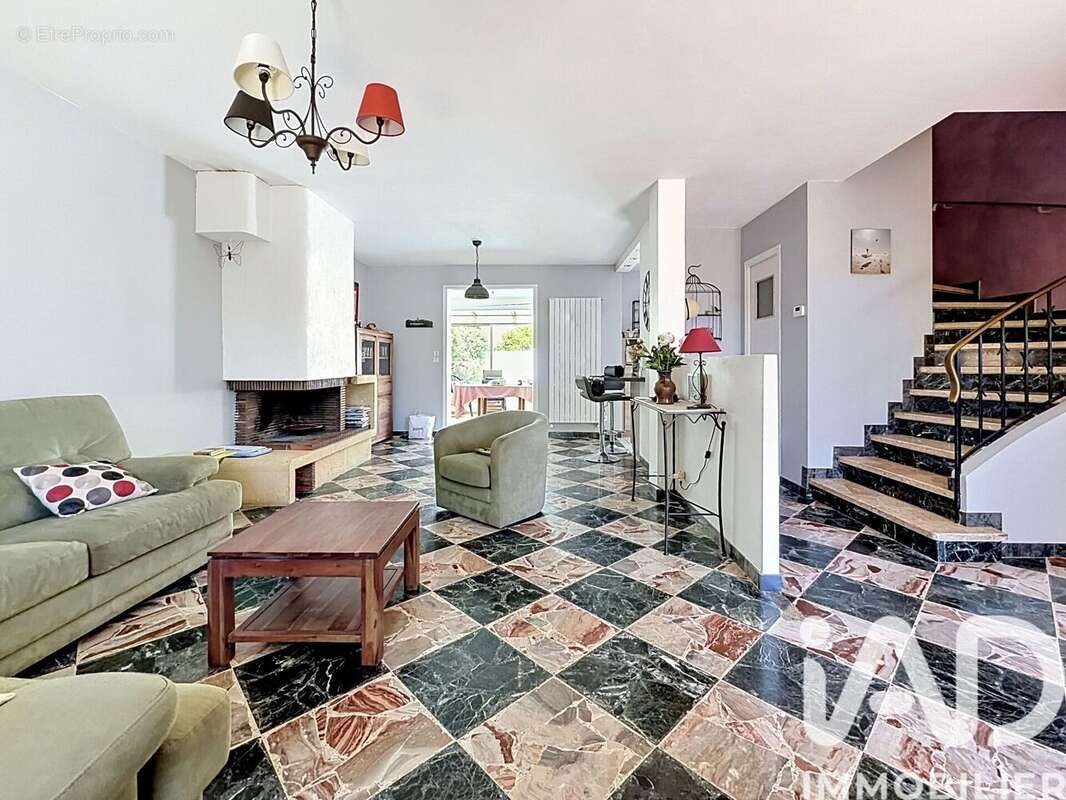 Photo 2 - Maison à SIX-FOURS-LES-PLAGES