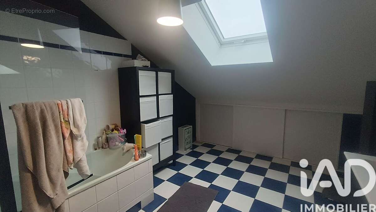 Photo 8 - Maison à CHATEAUROUX